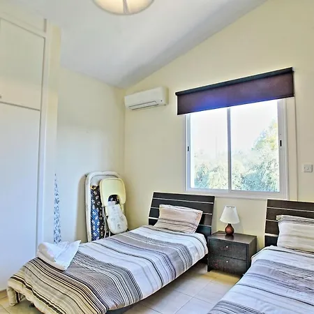 Anthoulis Willa Polis